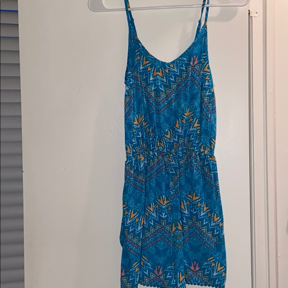 ✨ romper ✨ - Picture 2 of 4